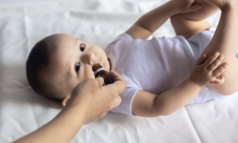 Read more about the article Ροταϊός: Συμπτώματα και εμβόλιο – Ποιες οι πιθανές παρενέργειες