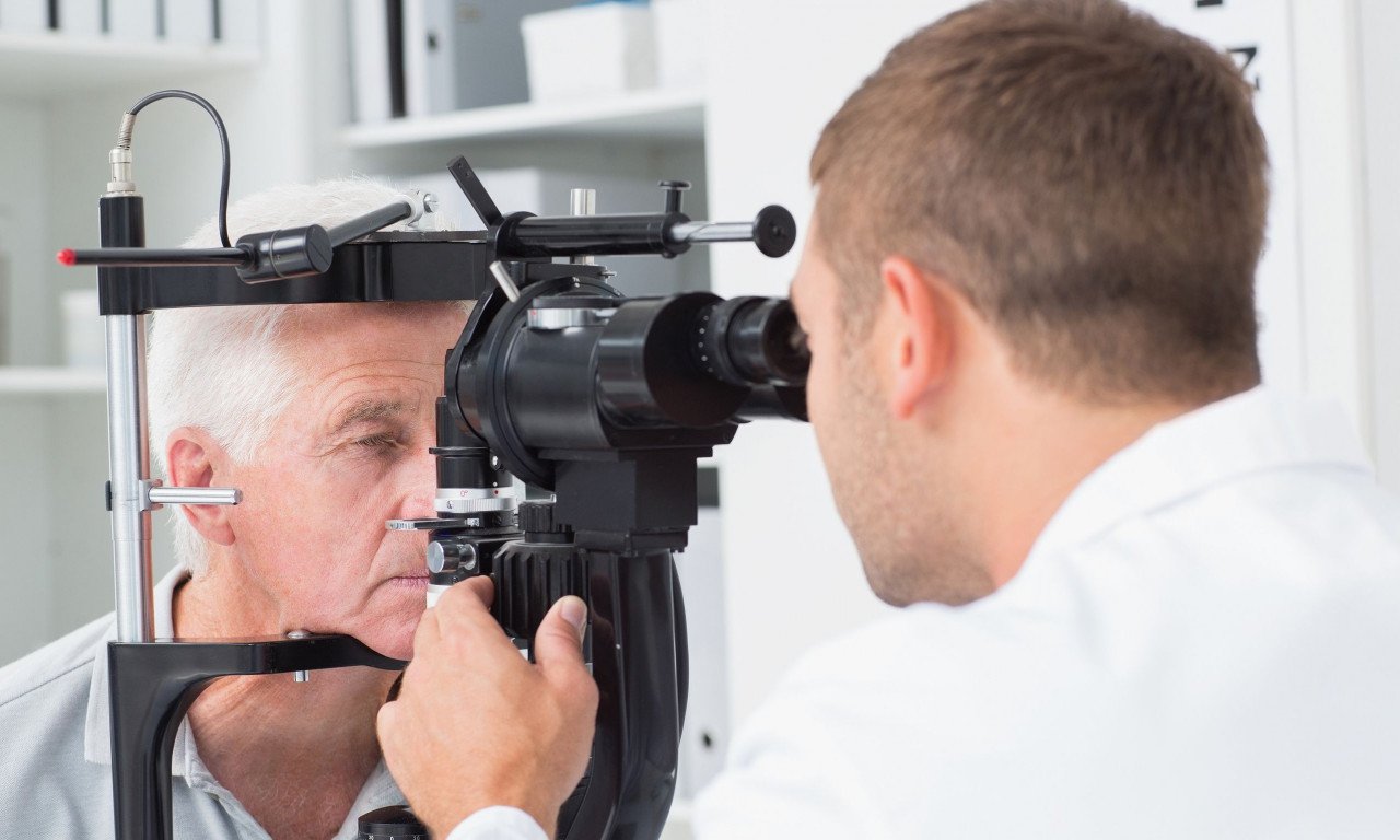 You are currently viewing Εκφύλιση ωχράς κηλίδας: Ο ρόλος της «καλής» και της «κακής» χοληστερόλης