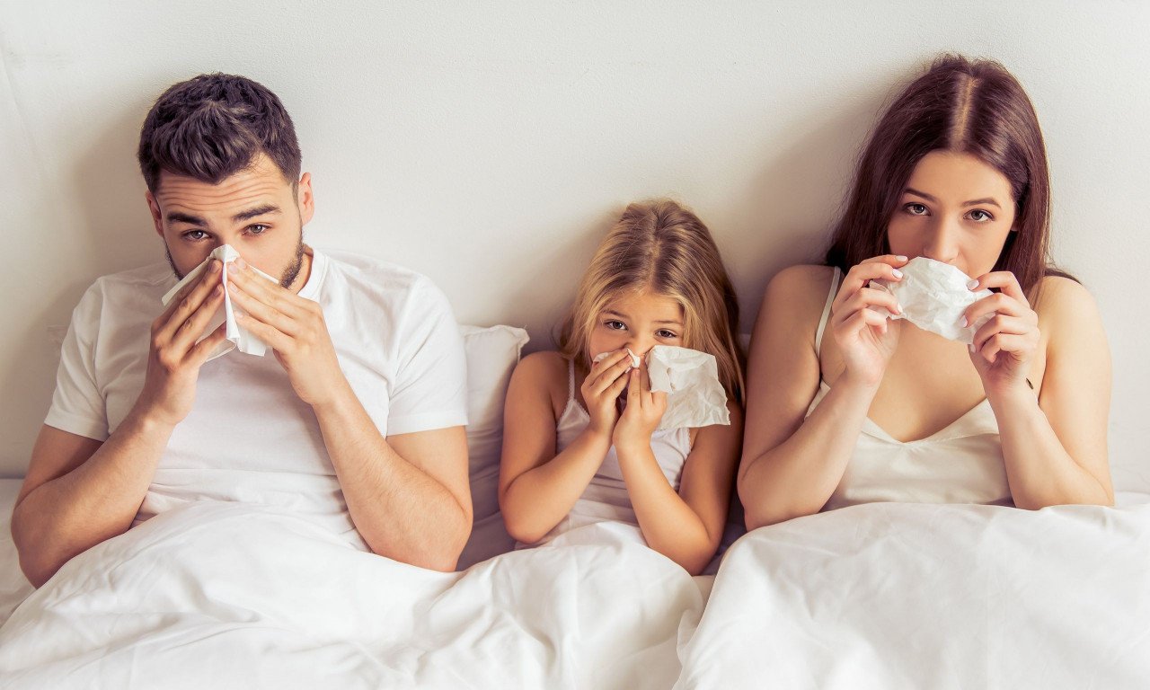 You are currently viewing Γρίπη Α και Γρίπη Β: Διαφορές σε συμπτώματα και αντιμετώπιση