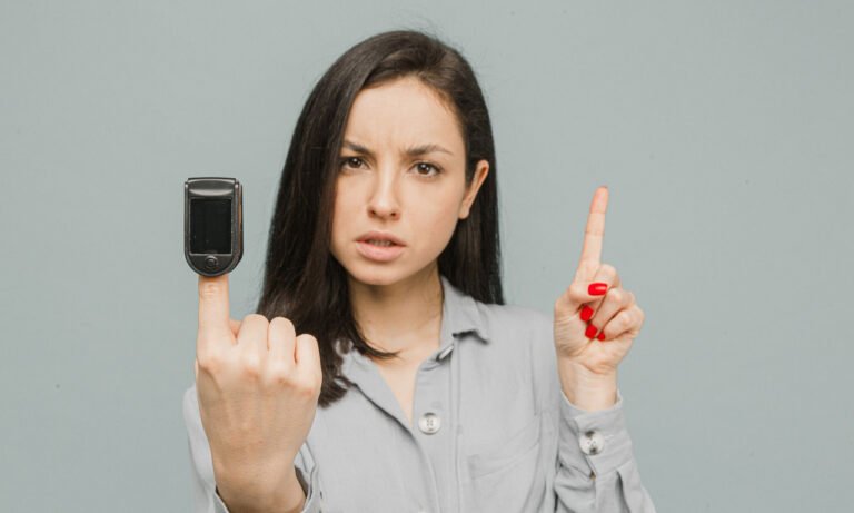 Read more about the article Κορεσμός οξυγόνου: Φυσιολογικές τιμές – Πότε χρειάζεστε βοήθεια