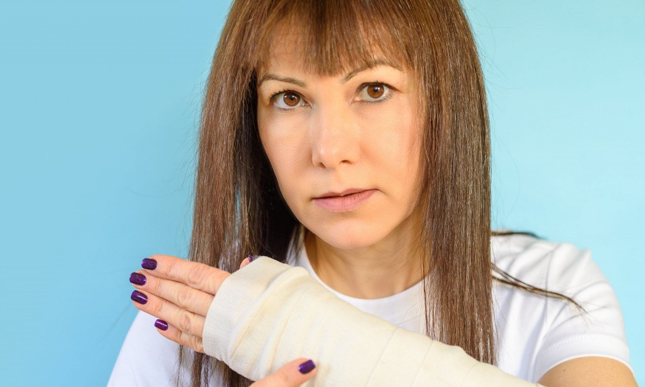 You are currently viewing Πόση οστική μάζα χάνουν οι γυναίκες στην εμμηνόπαυση