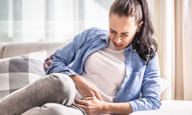 Read more about the article Τι είναι ο κολικός χολής – Ποια σημάδια πρέπει να προσέχετε;