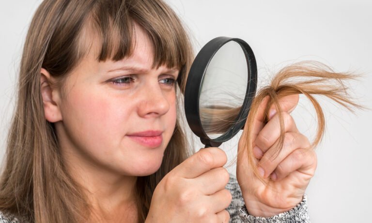 Read more about the article Τα βασικά συμπτώματα που είναι «καμπανάκι» για θυρεοειδή