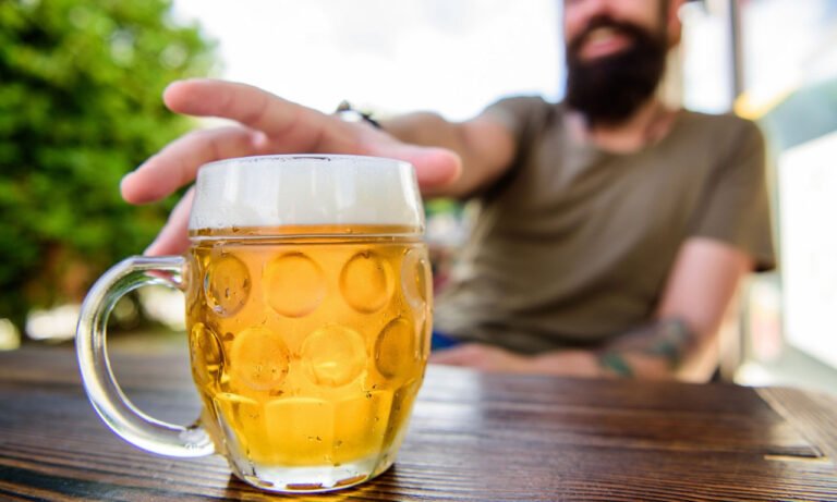 Read more about the article Μπύρα χωρίς αλκοόλ: Πόσο αυξάνει σάκχαρο, χοληστερίνη και τριγλυκερίδια