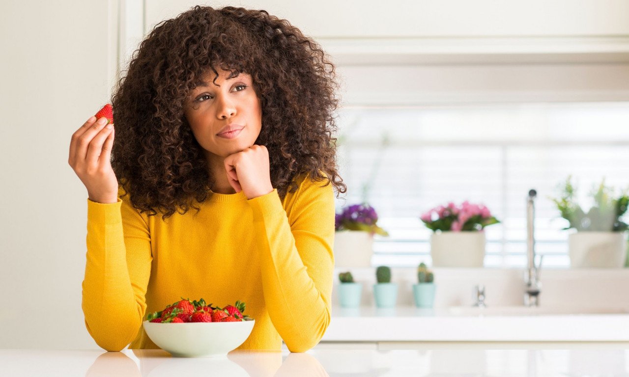 You are currently viewing Φράουλες: Τα οφέλη τους για τον εγκέφαλο και την καρδιαγγειακή υγεία