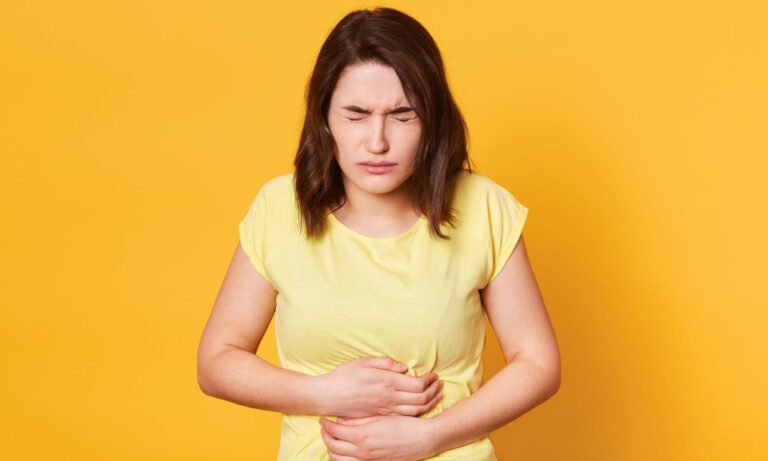 Read more about the article Διάρροια: Τι σημαίνει αν έχει κιτρινωπό χρώμα – Τι πρέπει να κάνετε