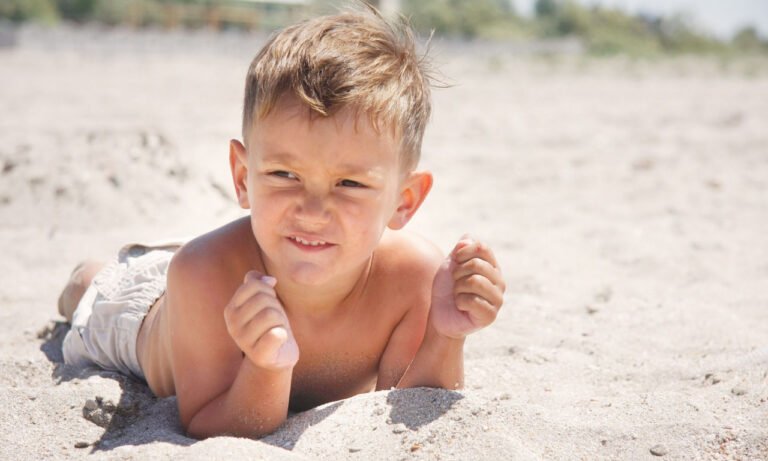 Read more about the article Γιατί να μην παίρνετε άμμο από την παραλία για αναμνηστικό – Βακτήρια, ιοί, μύκητες και παράσιτα