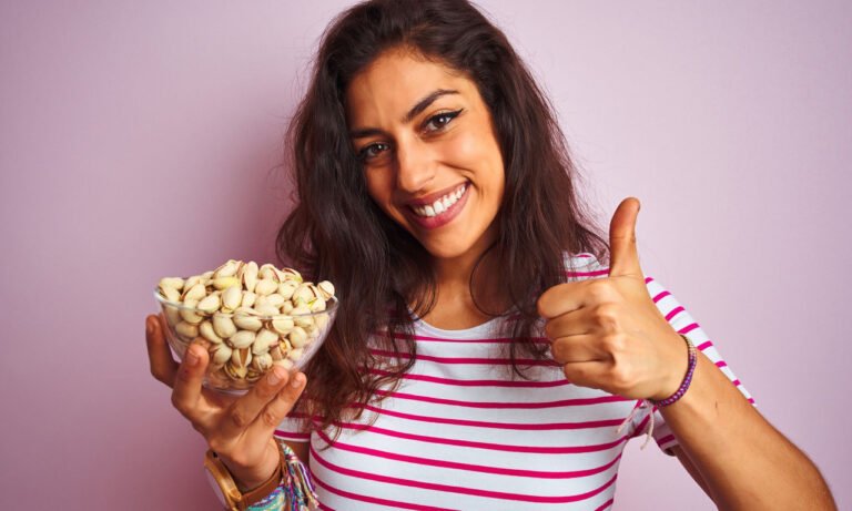 Read more about the article Προδιαβήτης: Πώς επηρεάζουν το σάκχαρο τα φιστίκια Αιγίνης