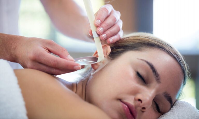 Read more about the article Αποστράγγιση αυτιού με κερί: Είναι ασφαλής; Τι να γνωρίζετε πριν τη δοκιμάσετε