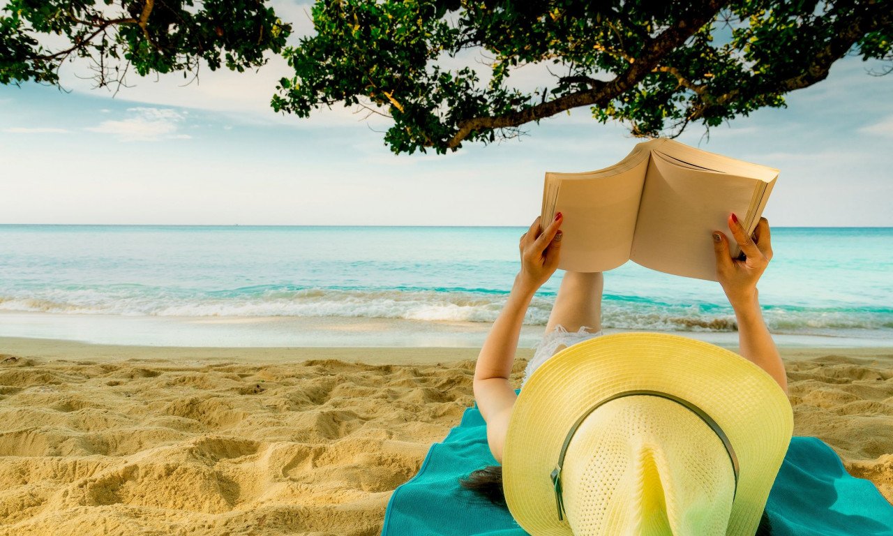 You are currently viewing Καλοκαίρι & αυτοφροντίδα: Καθημερινές πρακτικές για ενέργεια και ευεξία στις υψηλές θερμοκρασίες