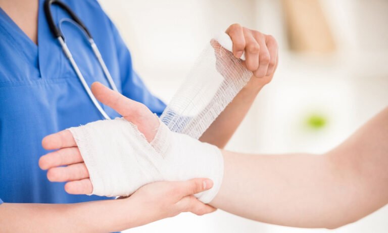 Read more about the article Λοίμωξη μαλακών μορίων: Τι είναι, πότε συμβαίνει και πώς αντιμετωπίζεται