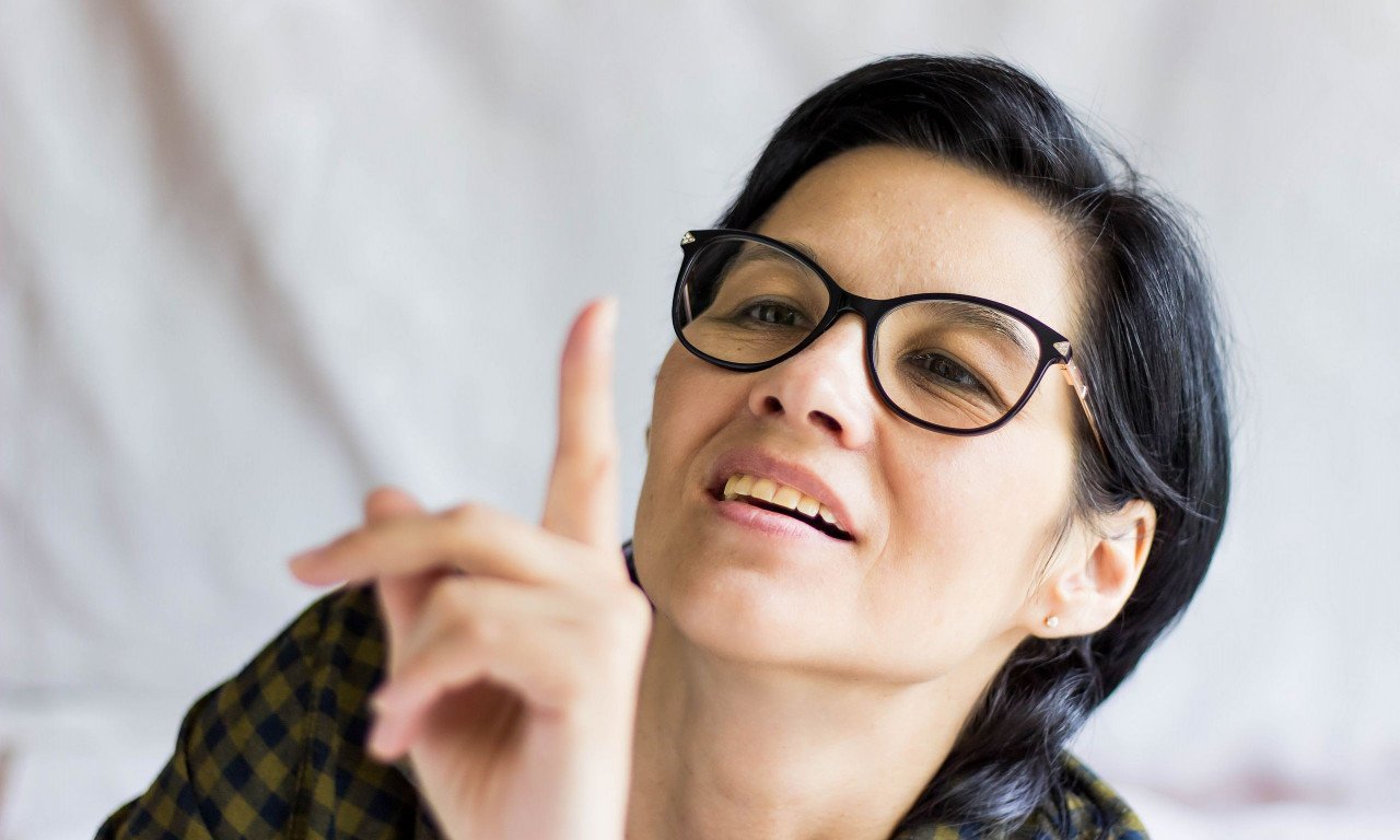 You are currently viewing Κοιτάξτε την «λευκή ημισέληνο» στη βάση των νυχιών σας: Τι αποκαλύπτει για την υγεία σας