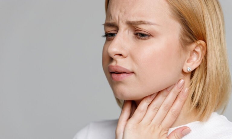 Read more about the article Πρησμένοι λεμφαδένες στον λαιμό: Μπορεί να οφείλονται στο στρες;