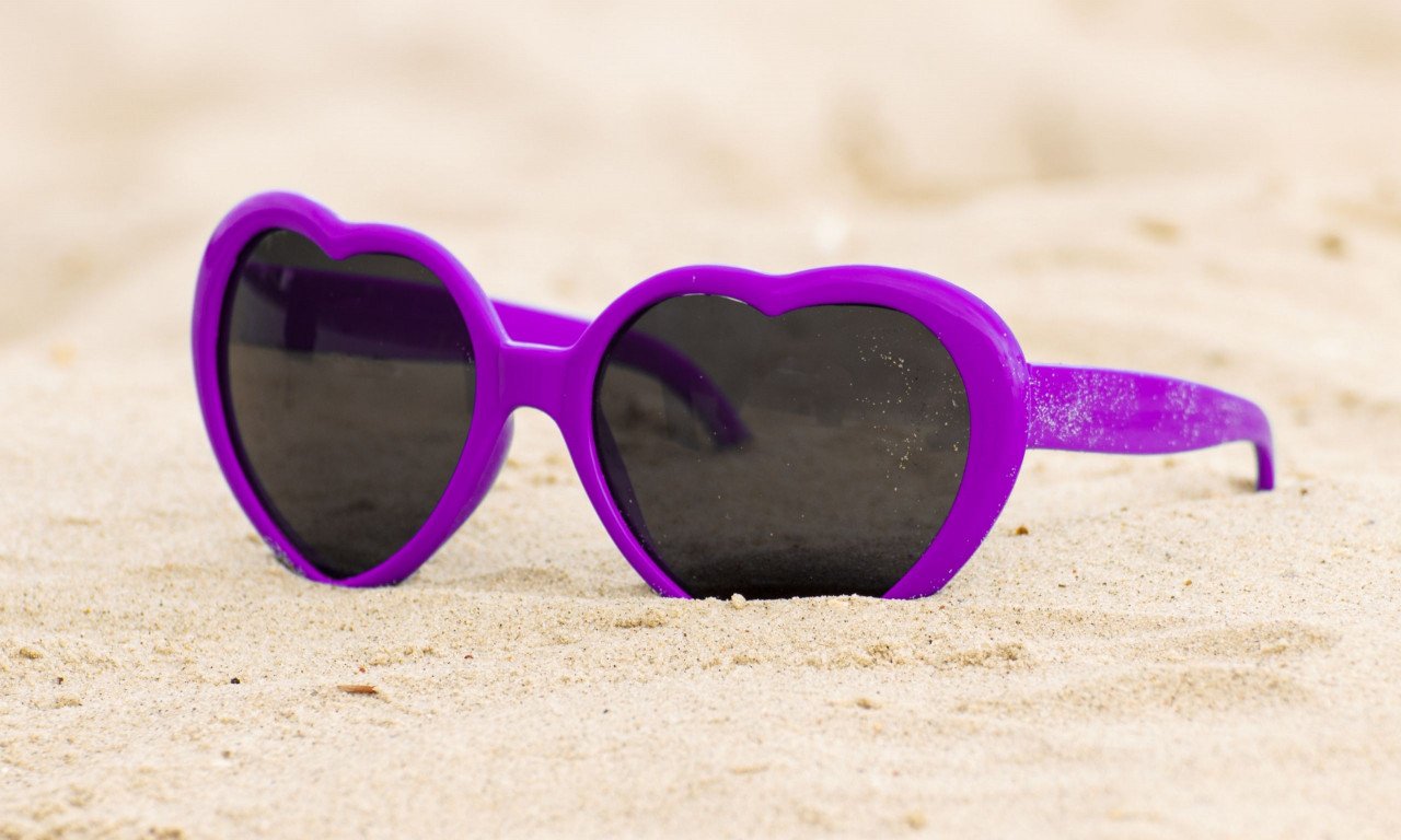 You are currently viewing Τι πρέπει να κάνετε αν μπει στα μάτια σας άμμος ή καπνός από τσιγάρο