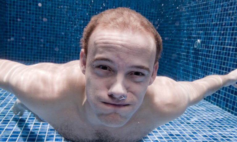 Read more about the article Πόση ώρα μπορεί ένας άνθρωπος να κρατήσει την αναπνοή του;