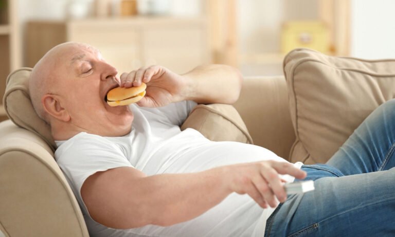 Read more about the article Καρκίνος παχέος εντέρου: 8 παράγοντες που αυξάνουν τον κίνδυνο