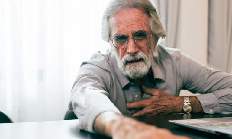 Read more about the article Τα  προειδοποιητικά σημάδια θρόμβου αίματος – Μην τα αγνοήσετε ποτέ