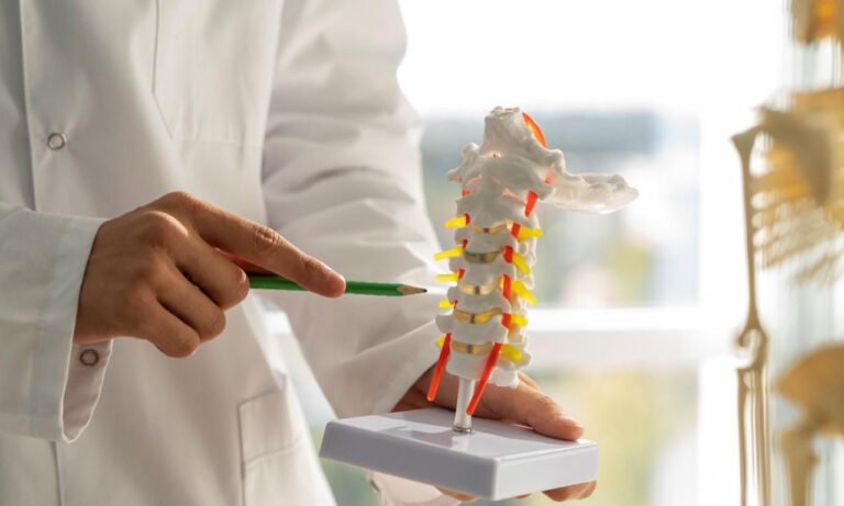 Read more about the article Η Διέγερση Νωτιαίου Μυελού ως σύγχρονη λύση για τον χρόνιο πόνο