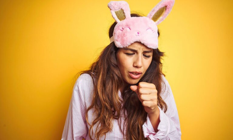 Read more about the article Ξηρός βήχας: 8 λόγοι που επιδεινώνεται τη νύχτα και 8 λύσεις γι’ αυτό