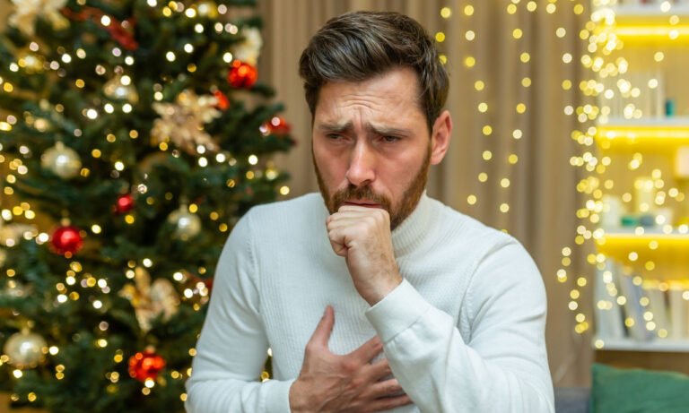 Read more about the article Σύνδρομο Χριστουγεννιάτικου δέντρου: Τι είναι και πώς να προστατευτείτε