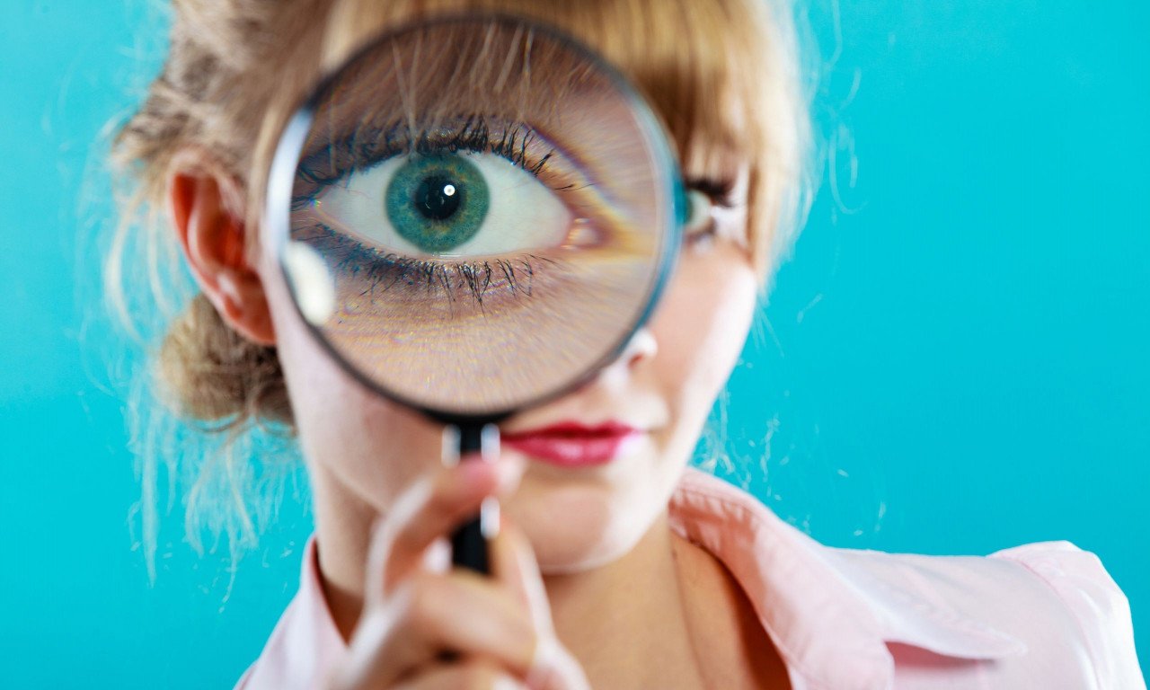 You are currently viewing Μάτι που τρέμει: Μετά από πόσες μέρες σημαίνει ότι ίσως είναι κάτι σοβαρό