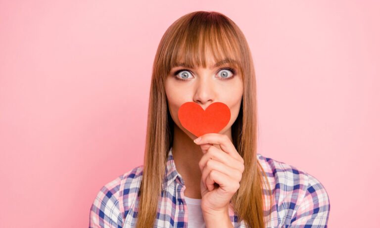 Read more about the article Πώς η κακή υγεία των δοντιών συνδέεται με καρδιακό επεισόδιο